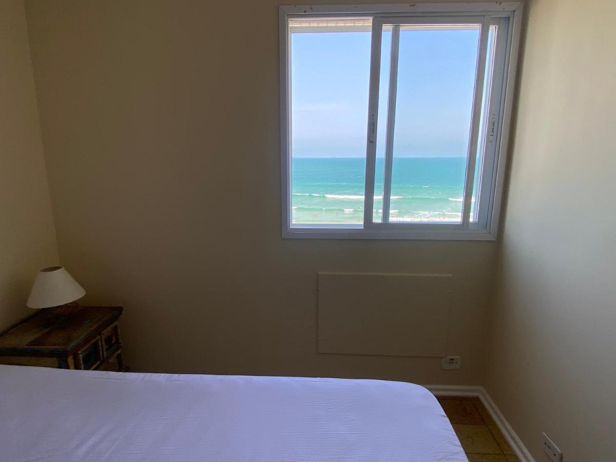 Guaruja Pe Na Areia Apartment Exterior photo